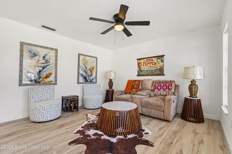 218 Cambridge Avenue NE Palm Bay FL 32907