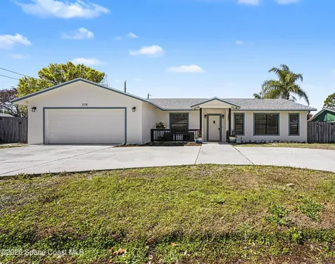 218 Cambridge Avenue NE Palm Bay FL 32907