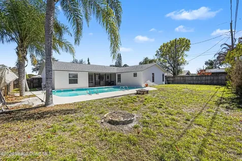 218 Cambridge Avenue NE Palm Bay FL 32907