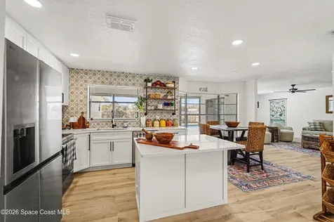 218 Cambridge Avenue NE Palm Bay FL 32907