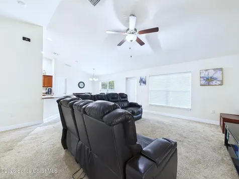 490 Tuloma Avenue SW Palm Bay FL 32908
