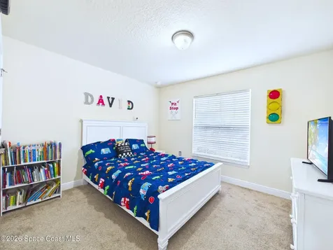 490 Tuloma Avenue SW Palm Bay FL 32908