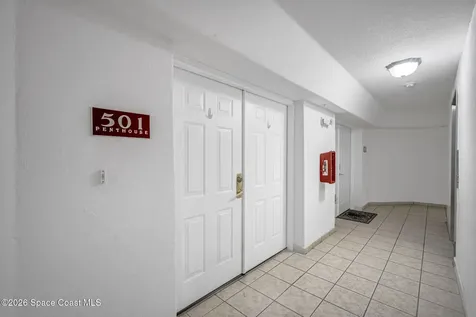 800 Del Rio Way Merritt Island FL 32953