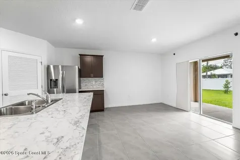 458 Haleybury Street SW Palm Bay FL 32908