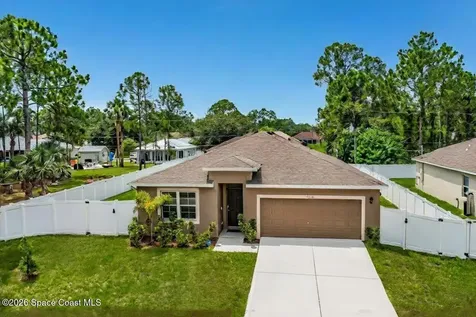 458 Haleybury Street SW Palm Bay FL 32908