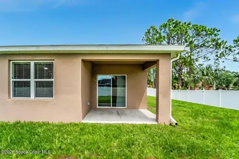 458 Haleybury Street SW Palm Bay FL 32908