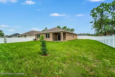 458 Haleybury Street SW Palm Bay FL 32908
