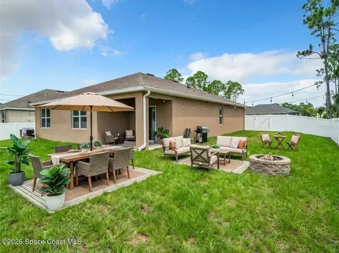 458 Haleybury Street SW Palm Bay FL 32908