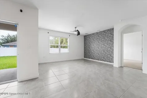 458 Haleybury Street SW Palm Bay FL 32908