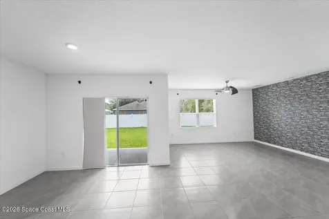 458 Haleybury Street SW Palm Bay FL 32908