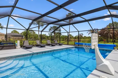 771 S Easy Street Sebastian FL 32958