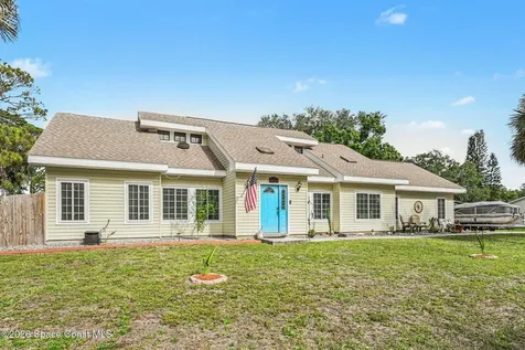 757 Penguin Avenue NE Palm Bay FL 32907