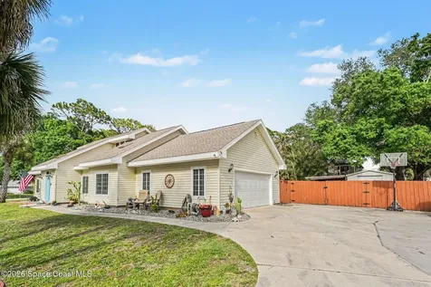 757 Penguin Avenue NE Palm Bay FL 32907