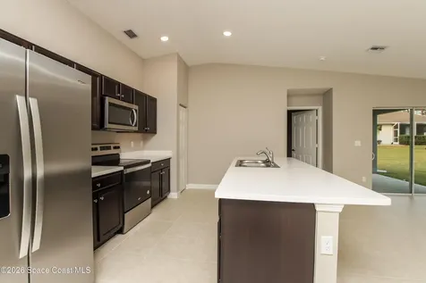 543 Reading Street SE Palm Bay FL 32909