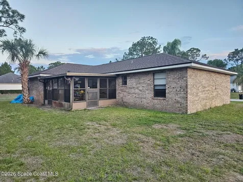 647 Bryant Road SW Palm Bay FL 32908