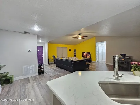 647 Bryant Road SW Palm Bay FL 32908