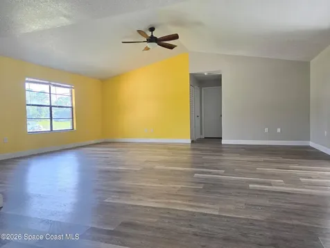 647 Bryant Road SW Palm Bay FL 32908