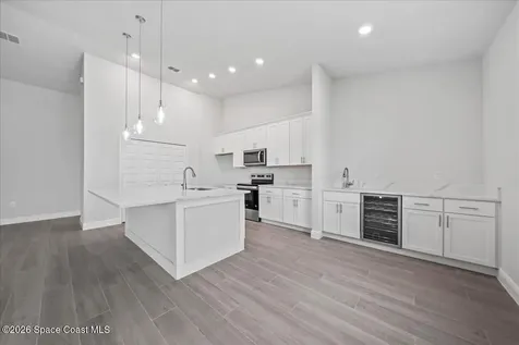371 Bryn Mawr Avenue NE Palm Bay FL 32907