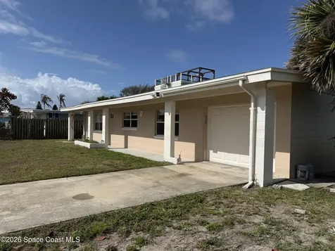 910 S Orlando Avenue Cocoa Beach FL 32931