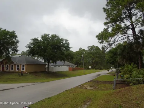 1299 Platt Avenue SW Palm Bay FL 32908
