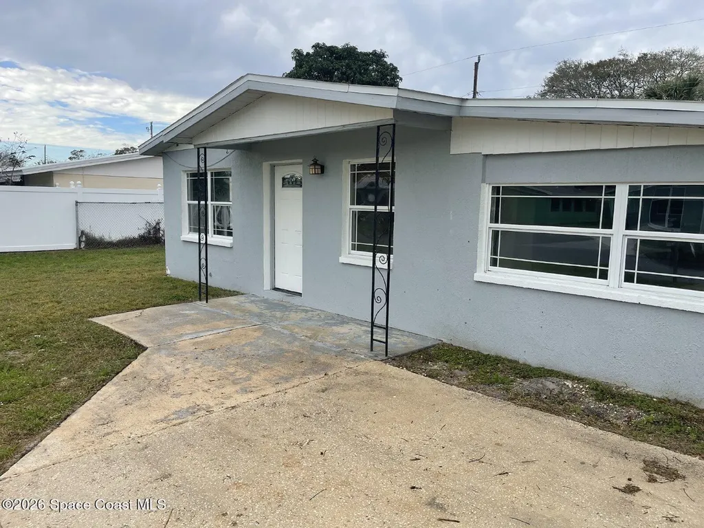 2466 Pepper Avenue Melbourne FL 32935