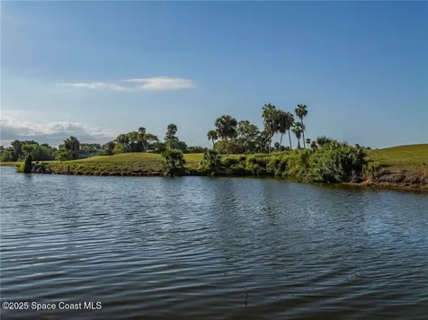 35 Vista Gardens Trail Vero Beach FL 32962