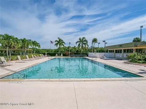 35 Vista Gardens Trail Vero Beach FL 32962