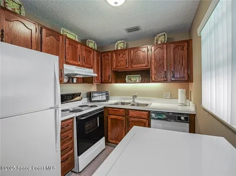35 Vista Gardens Trail Vero Beach FL 32962