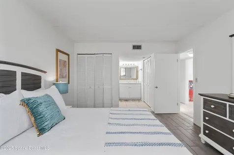 1145 N Shannon Avenue Indialantic FL 32903