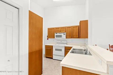 85 Village Street Satellite Beach FL 32937