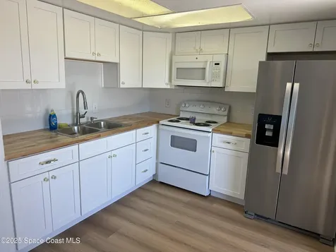 1145 N Shannon Avenue Indialantic FL 32903