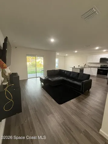 487 Wiltshire Avenue SW Palm Bay FL 32908