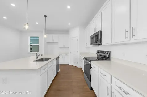 897 Castleford Avenue NE Palm Bay FL 32905
