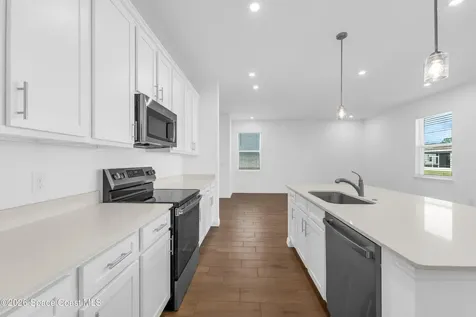 897 Castleford Avenue NE Palm Bay FL 32905