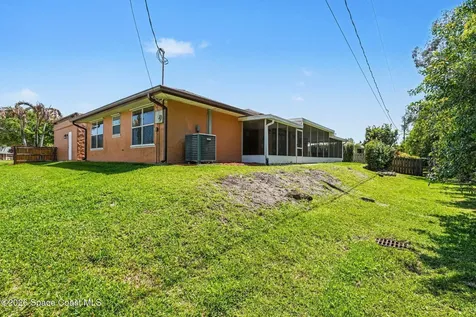 2604 Senator Way Melbourne FL 32901