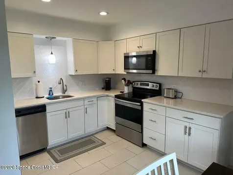 911 S Colonial Court Indian Harbour Beach FL 32937