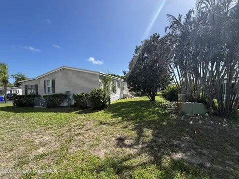 6165 98th Road Sebastian FL 32958