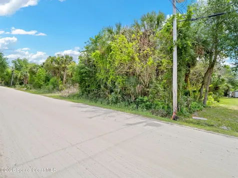 5175 Vacaro Avenue Cocoa FL 32926