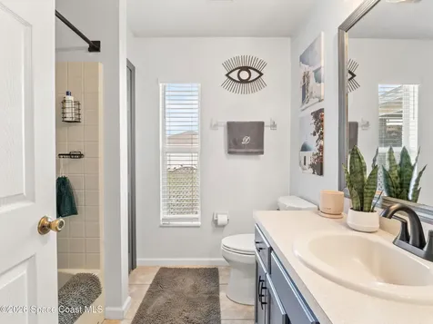 581 Ganley Street SW Palm Bay FL 32908