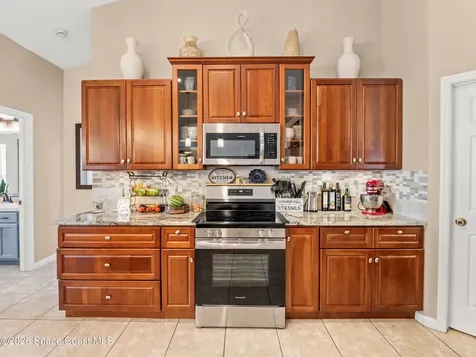 581 Ganley Street SW Palm Bay FL 32908