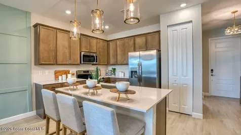 1581 Miraflores Trail NW Palm Bay FL 32907