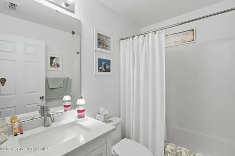 403 Central Mariners Drive Edgewater FL 32141