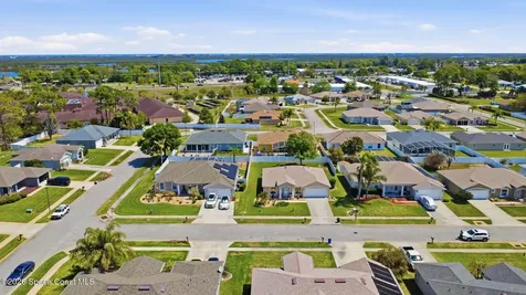 403 Central Mariners Drive Edgewater FL 32141
