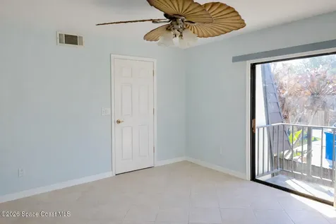 1313 Vista Oaks Circle NE Palm Bay FL 32905