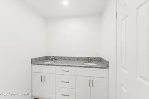 4768 Pine Needle Road Mims FL 32754
