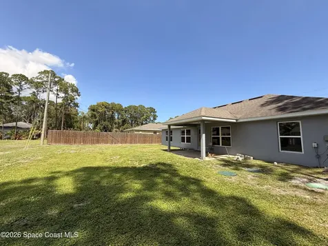 210 Krassner Drive NW Palm Bay FL 32907