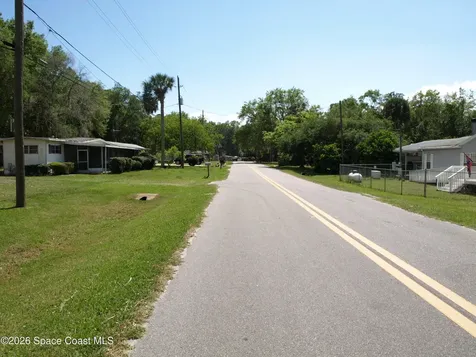 130 Palm Drive Georgetown FL 32139