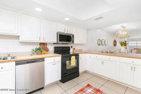 325 Tangle Run Boulevard Melbourne FL 32940