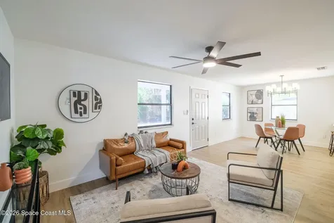 124 Tucson Road SW Palm Bay FL 32908