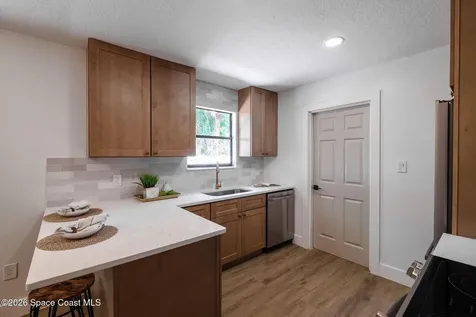 124 Tucson Road SW Palm Bay FL 32908